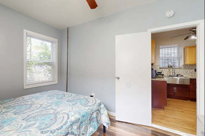 Yvette's room