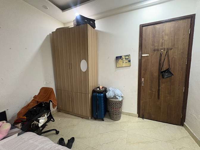 Rakhi's room