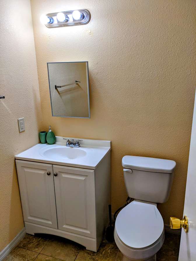 Hansen's room