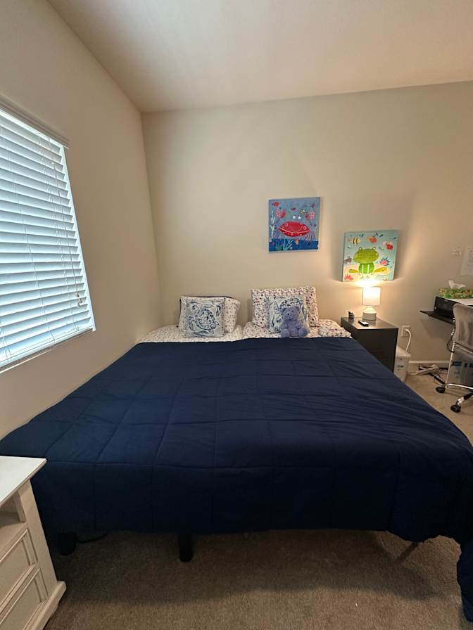 Linda's room