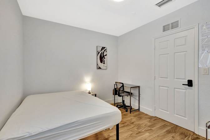 PadSplit's room