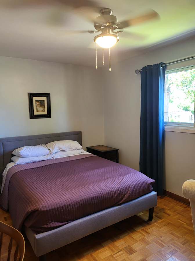 Donna's room