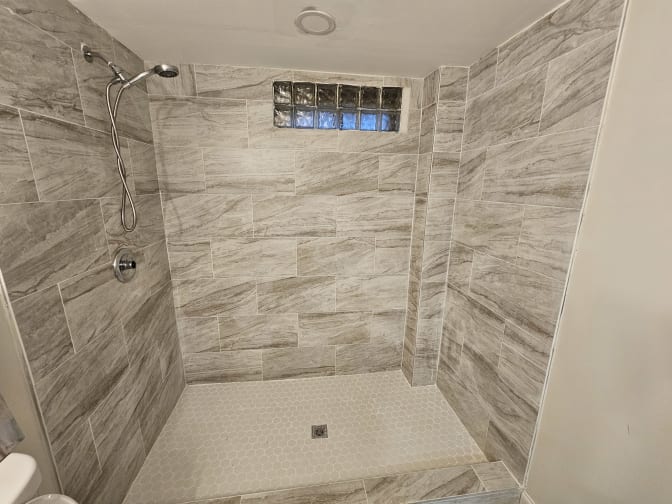 CL&C Property Management and Consulting's room