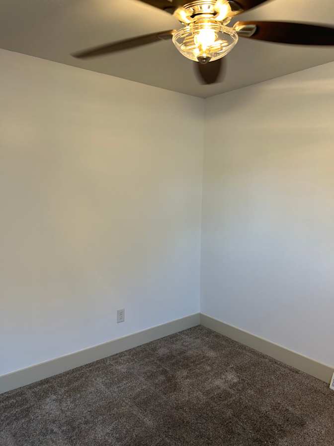 Lon's room