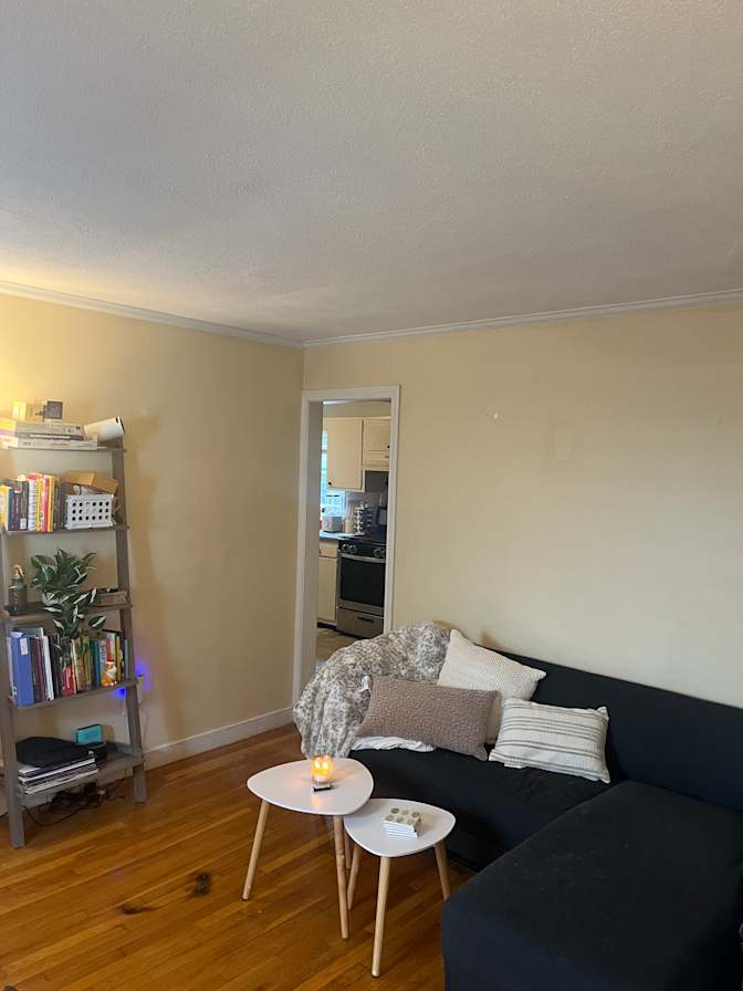 Caroline's room