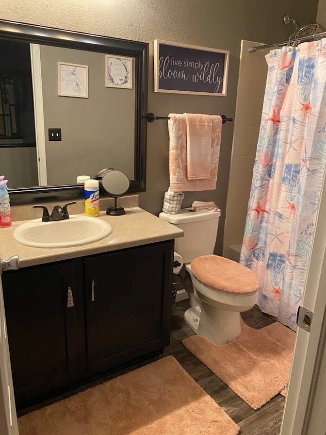 Sandra Warnsley's room
