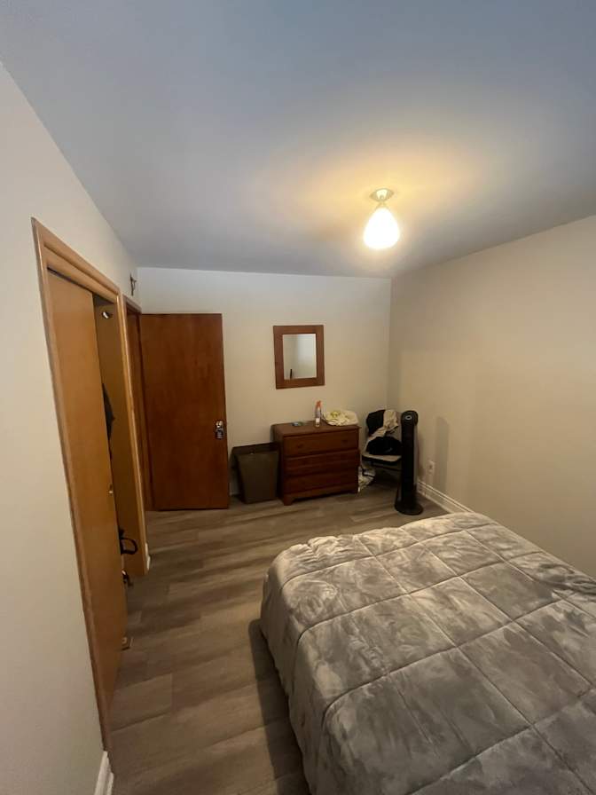 Joseph Desroches's room