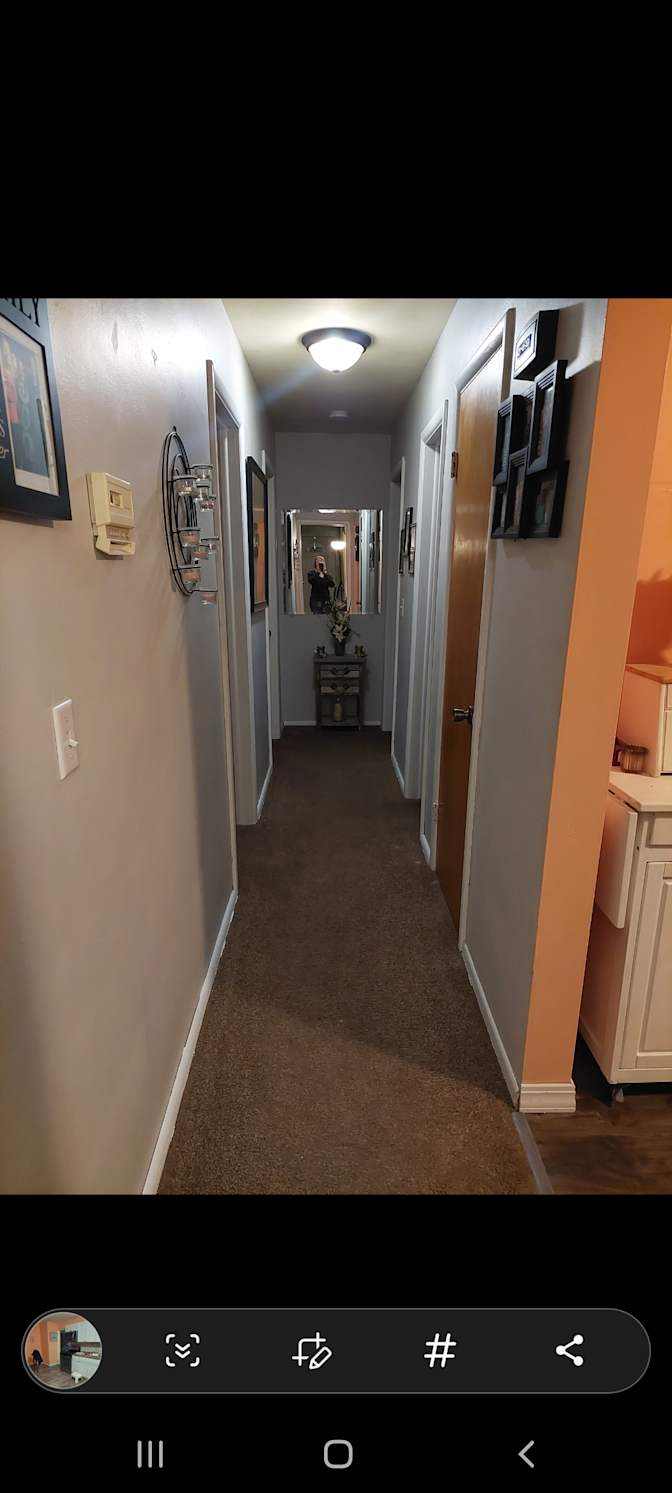Lynn's room
