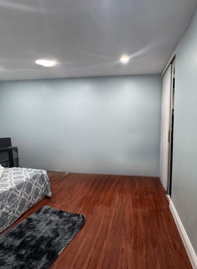 Smyran's room