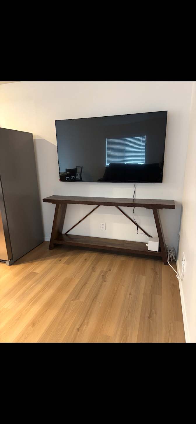 Hector's room