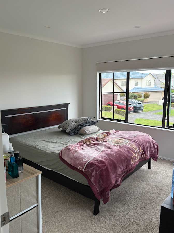 Sam's room