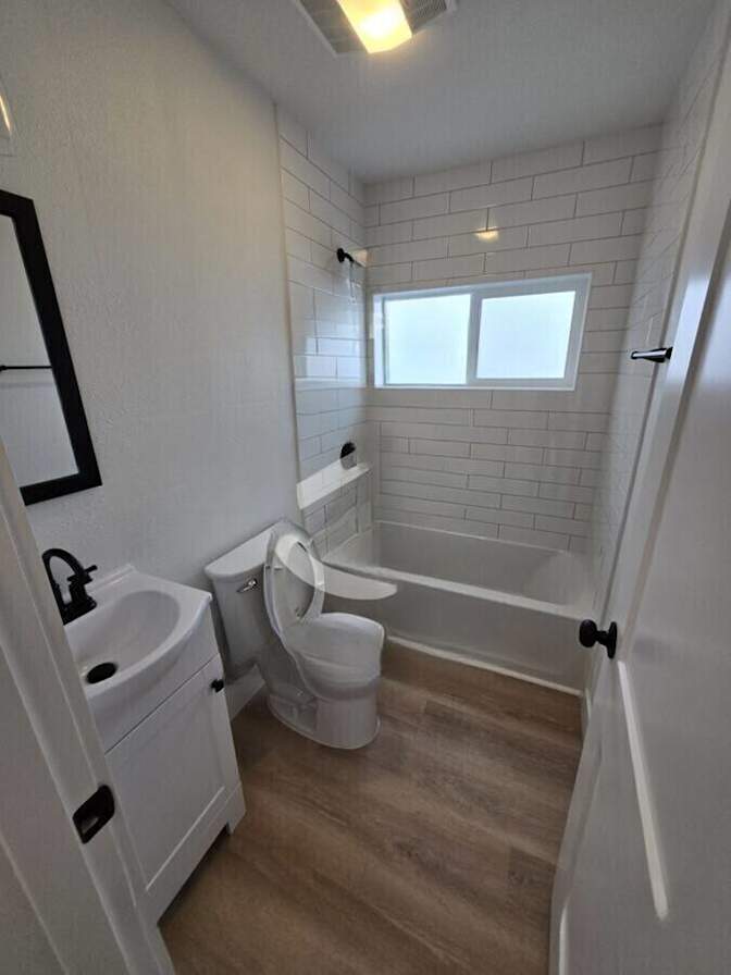 scott's room