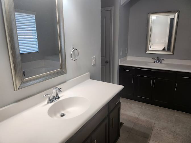 Alcove Rooms's room