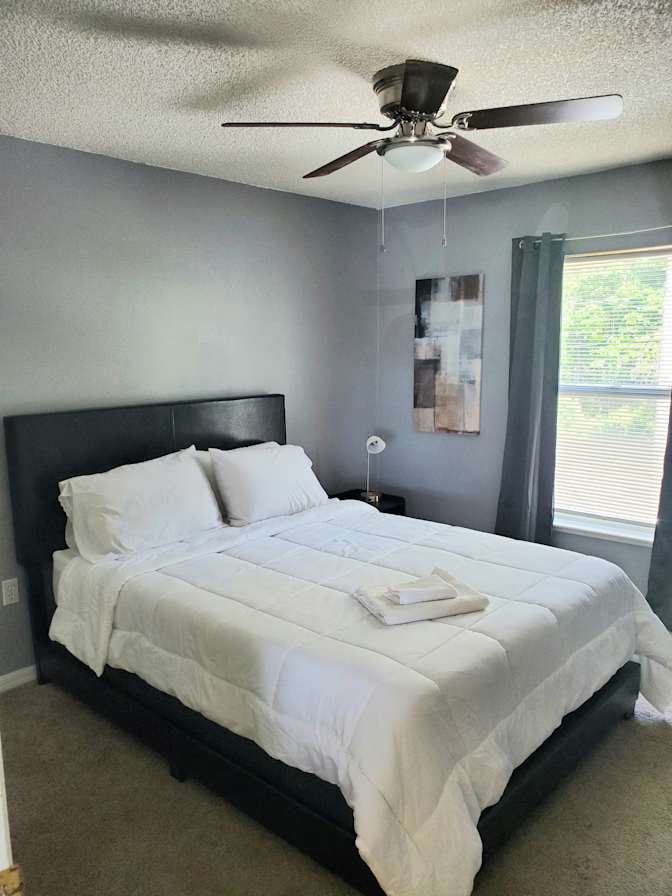 Kenneth's room