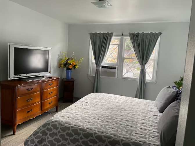 Eleanor's room