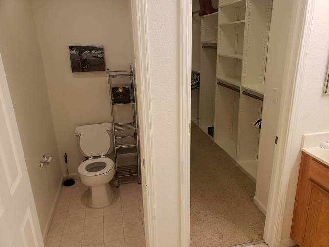 Thomas's room