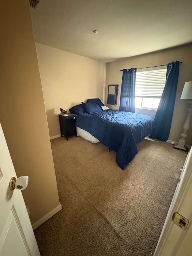 travis's room