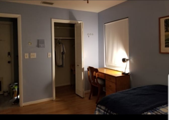 Donna M Cohn's room