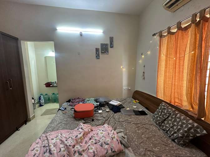 Simran's room