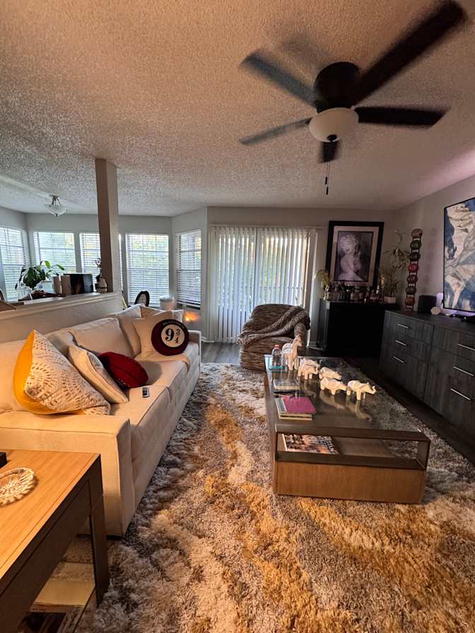 Diego jurado's room