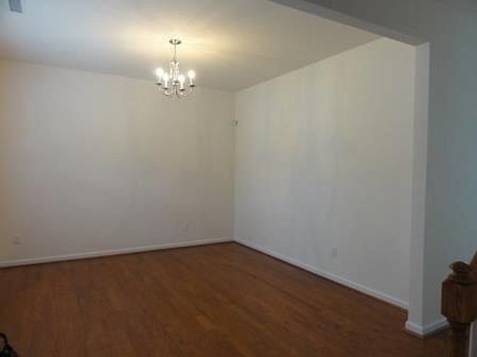 Alcove Rooms's room