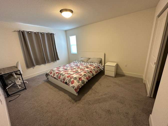 Mag F's room