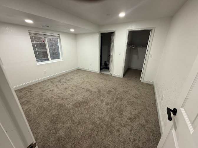 Guess's room