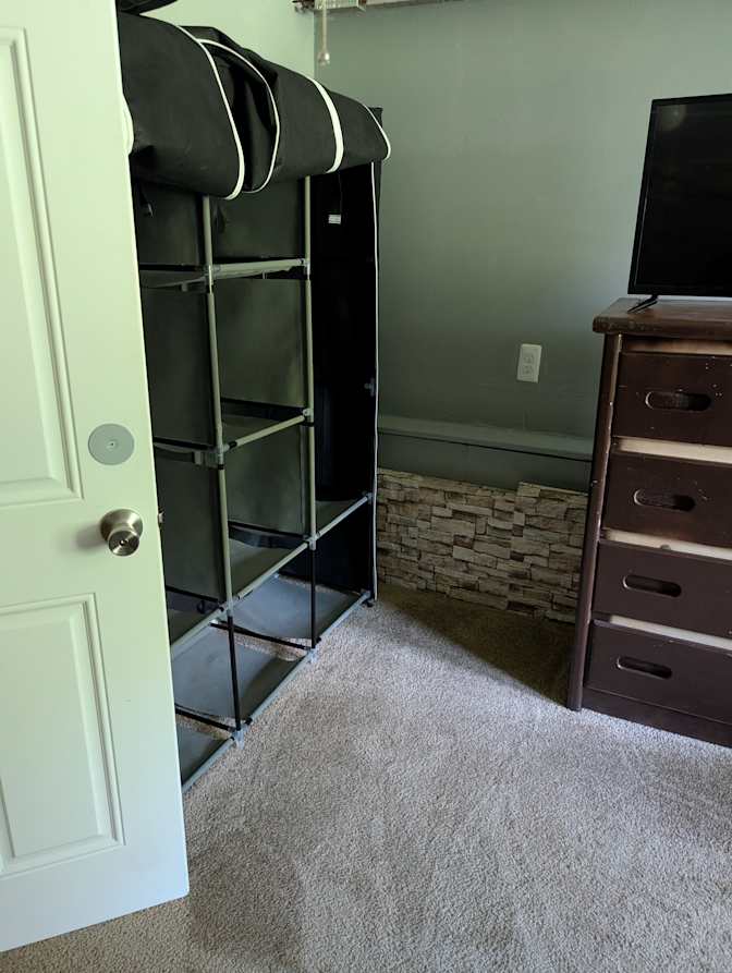 Jose's room