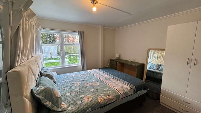 Sunny Ngo's room
