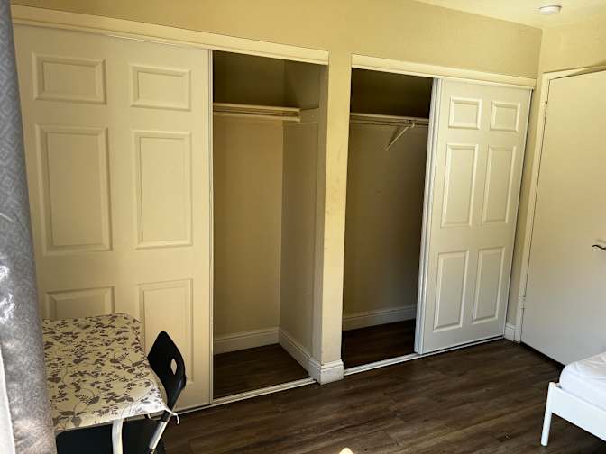 Mary's room