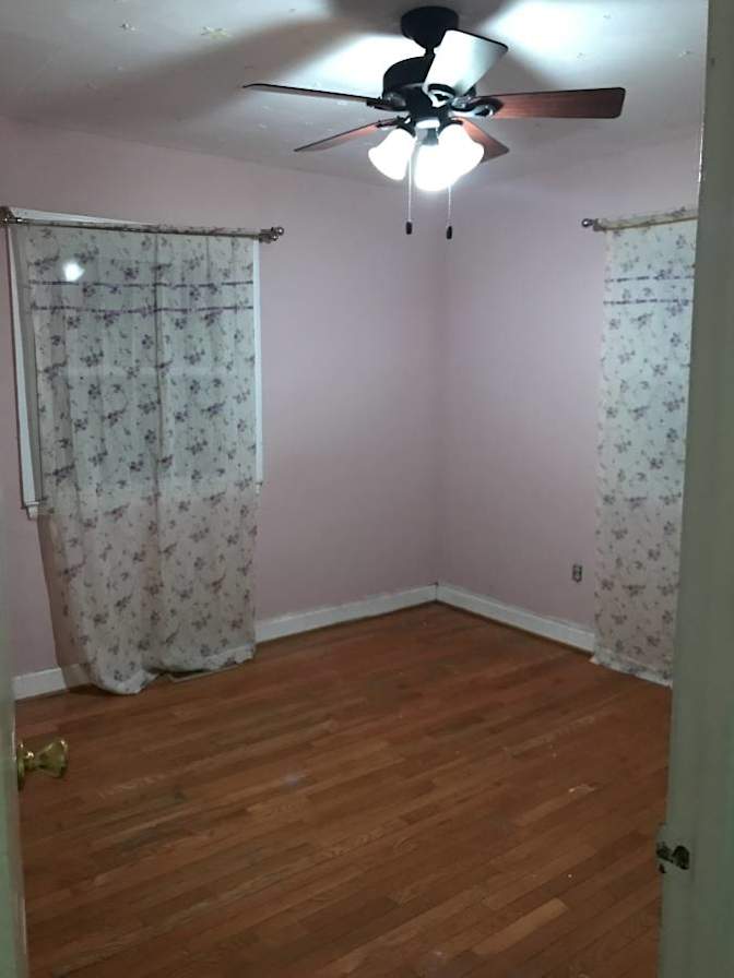 Ava's room