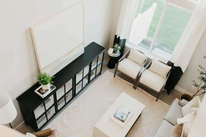 Quynh's room