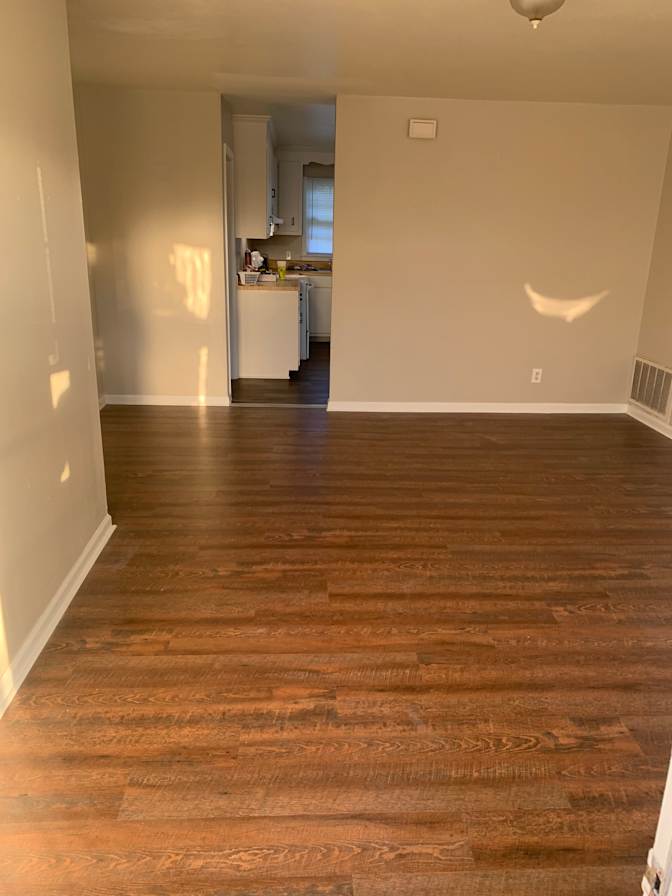 Jay/Nikki's room