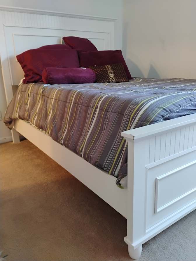 Lora's room