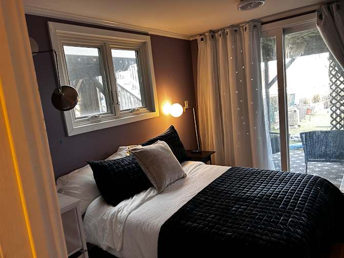 Gillian's room