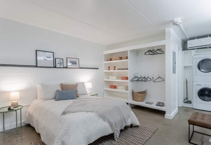 Veronica's room