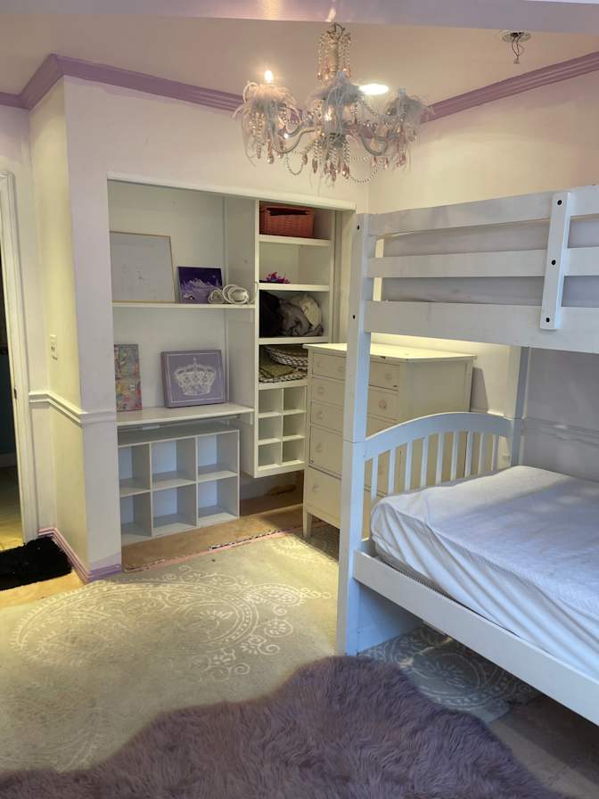 Sara's room