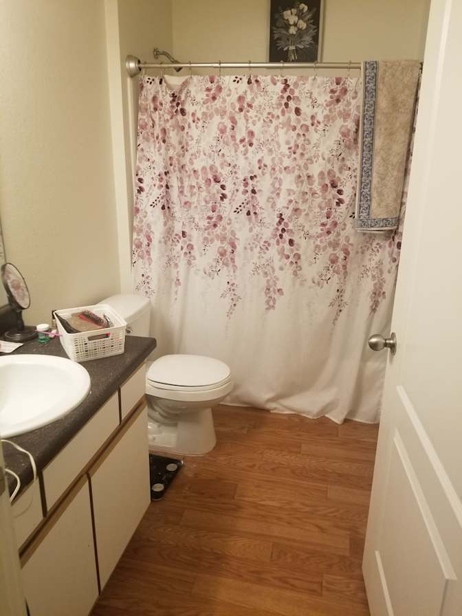 Linda's room