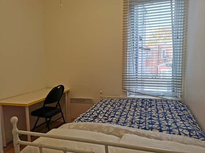 LEI XU's room