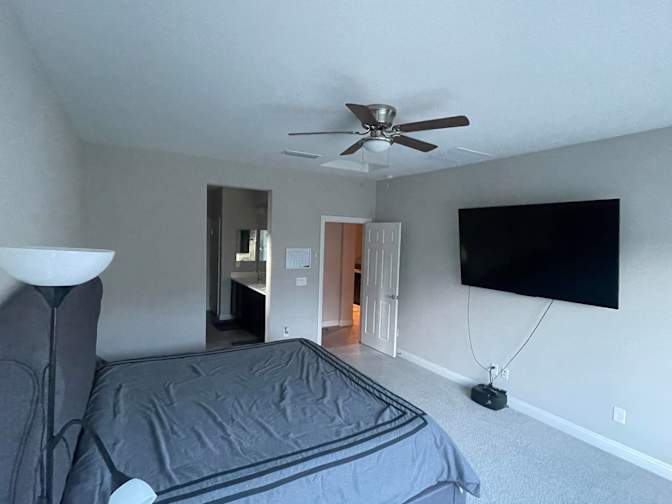 Armando Abucejo Jr's room