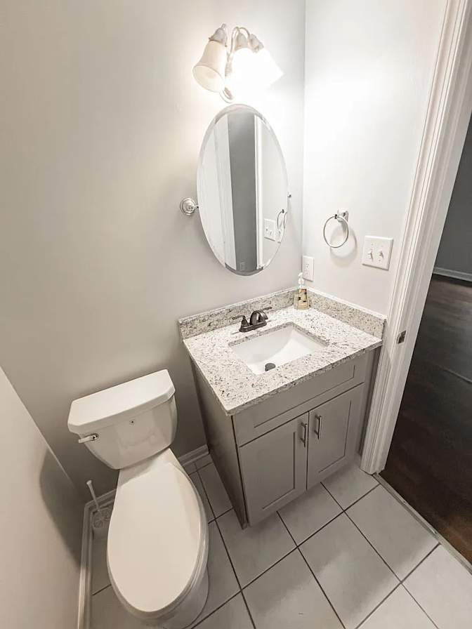 Alcove Rooms's room