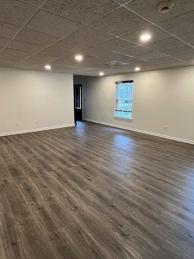 Alcove Rooms's room