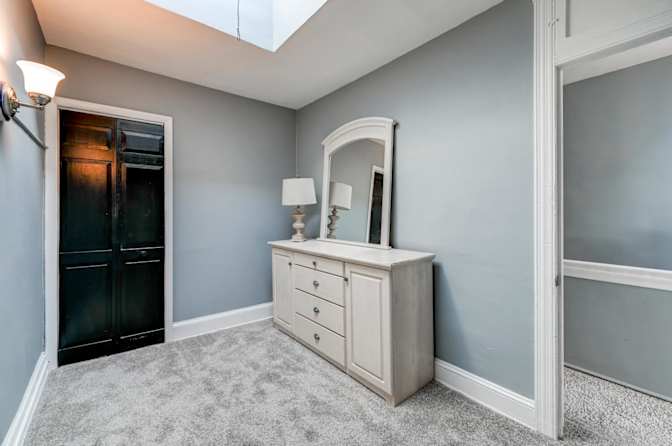 Dan's room