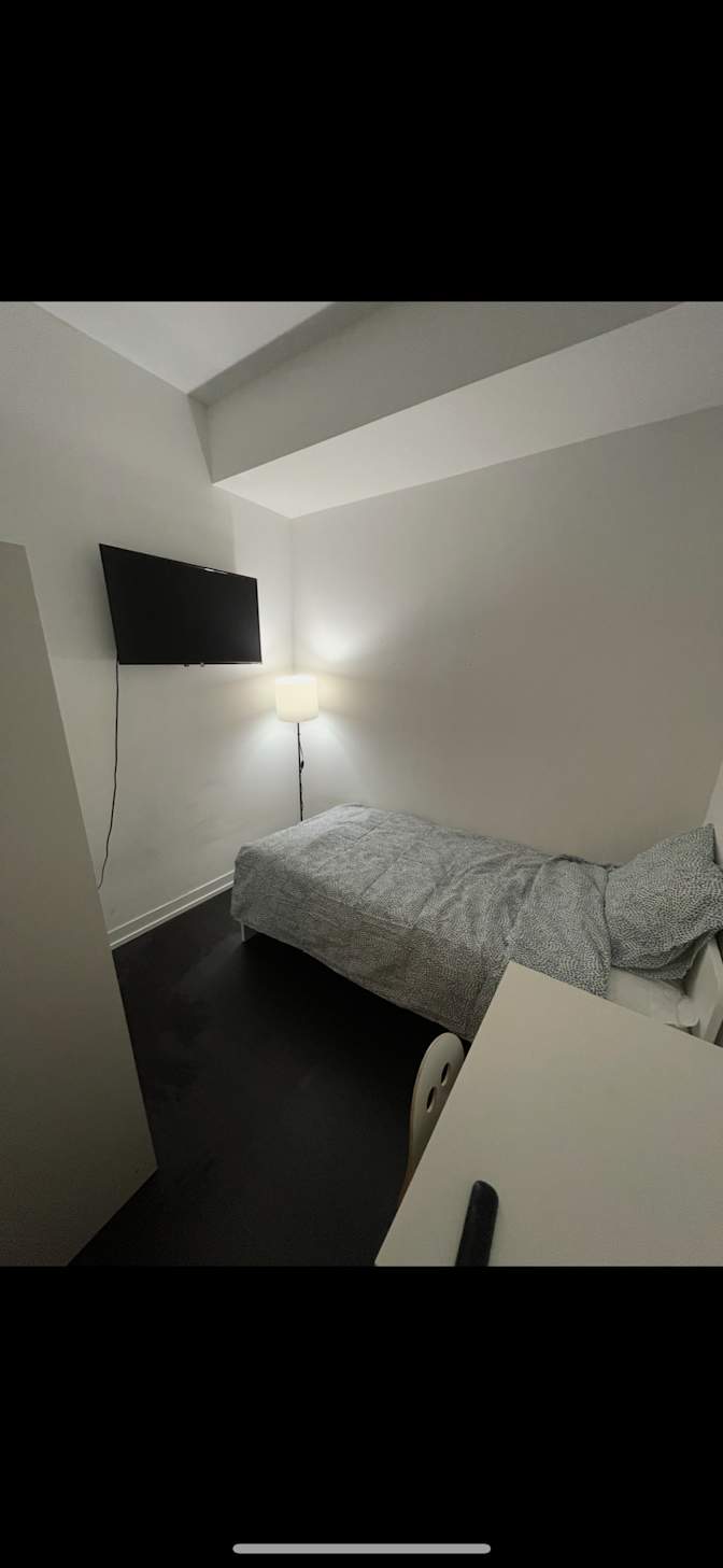 Innova's room