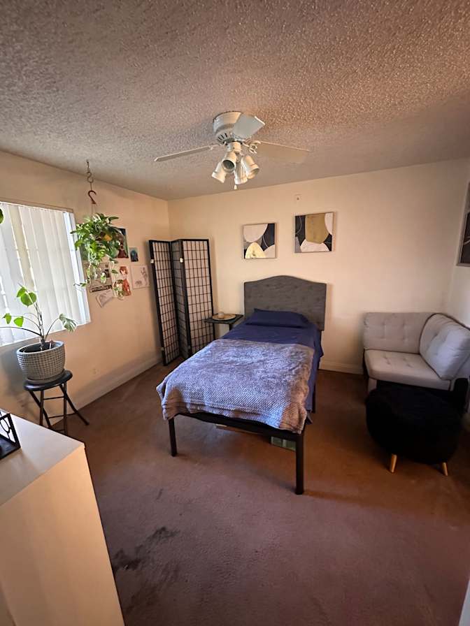 Horace's room