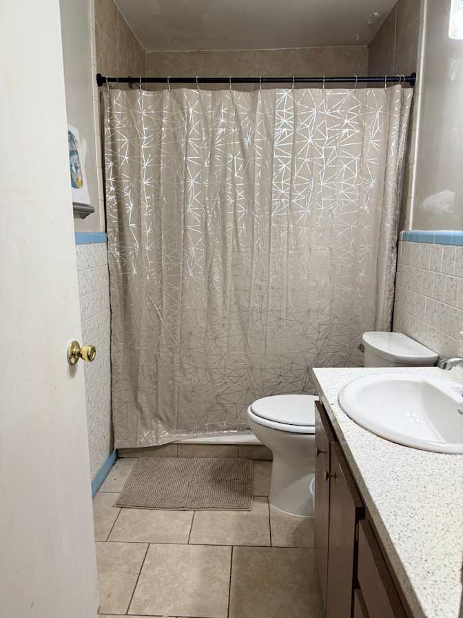 Victoria's room