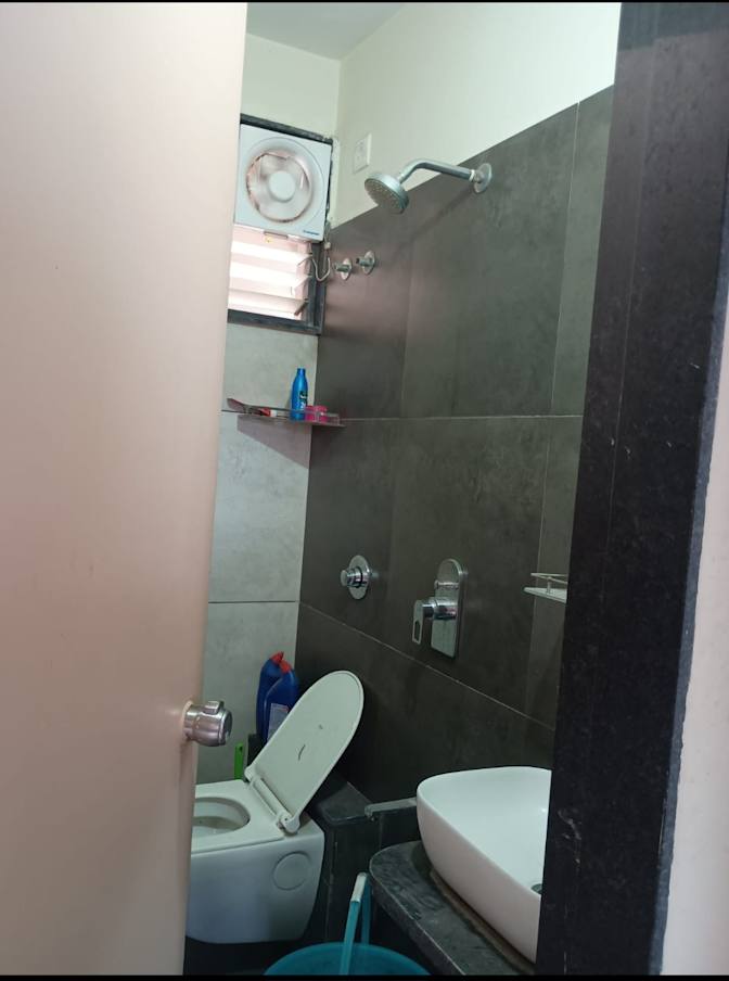 Pardeep Kumar's room