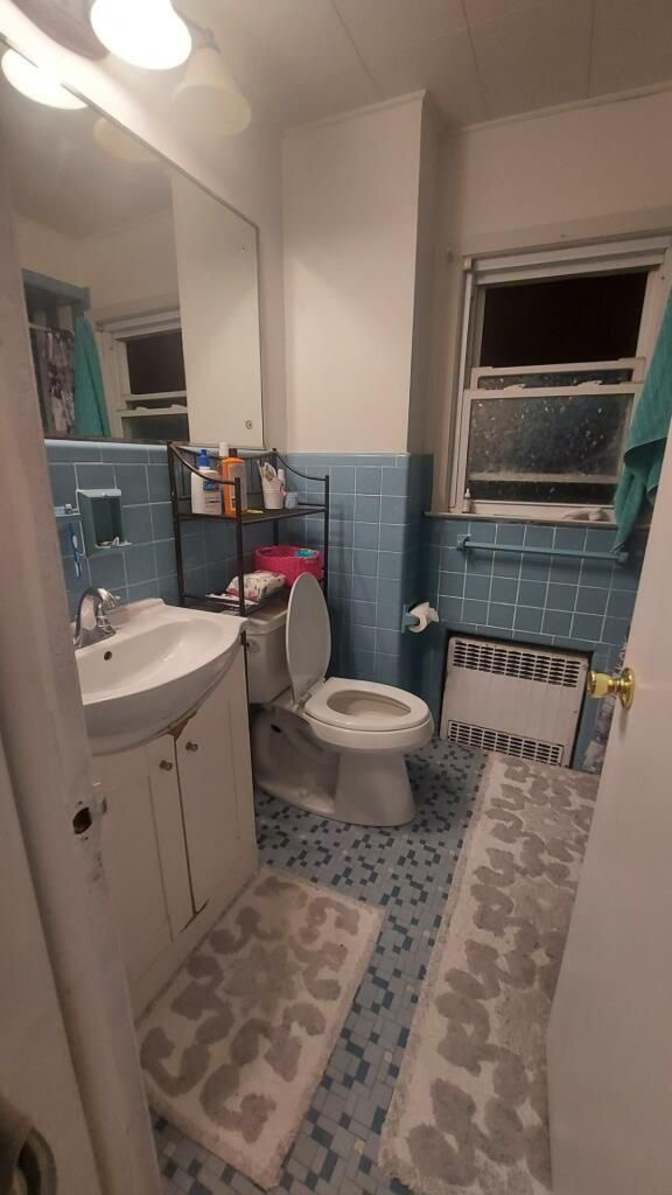 Lili's room