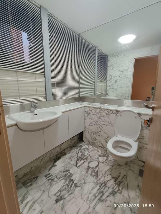 VVA EI's room