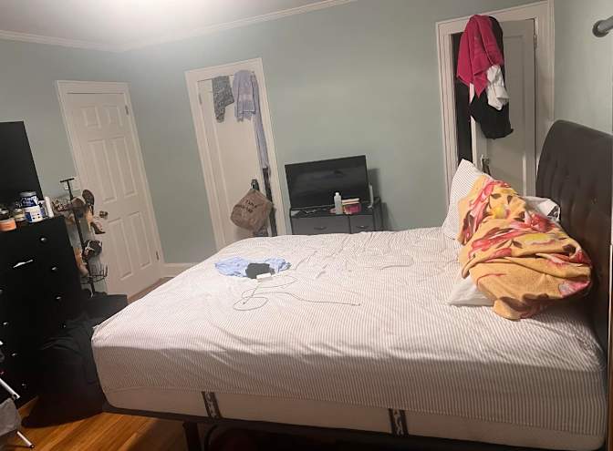 Jennifer's room